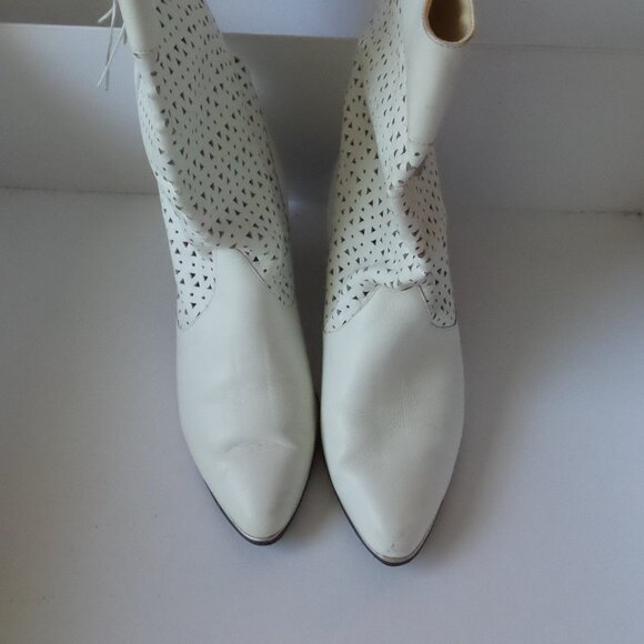 White leather western boots - Picture 4 of 14